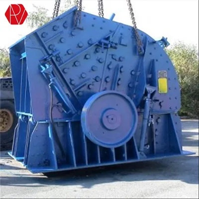 Welche Gesamtabmessungen hat der Prallbrecher PF1010?